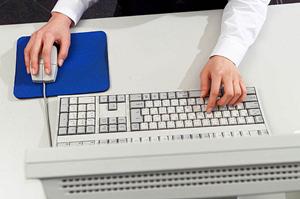 ホームシアター構築の相談に応じる工房