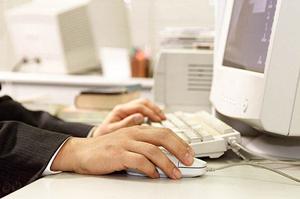 防犯カメラを設置して家や会社を守る